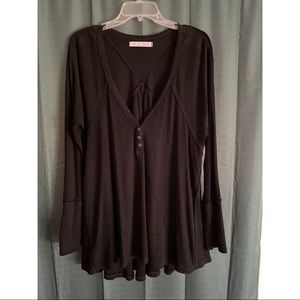 Black We The Free Top